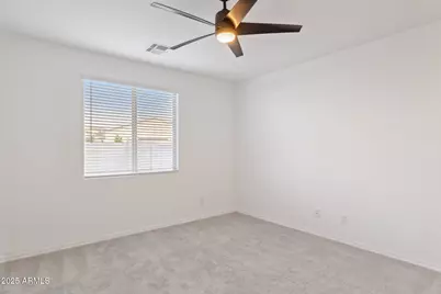 2370 E Wagon Wheel Lane, San Tan Valley, AZ 85140 - Photo 11
