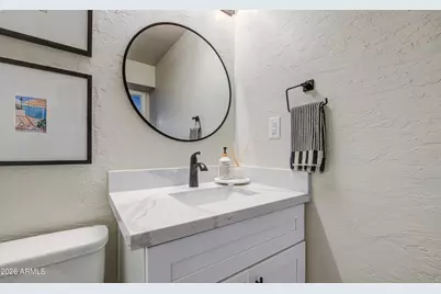 1214 E Desert Cove Avenue, Phoenix, AZ 85020 - Photo 49
