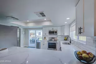 1214 E Desert Cove Ave, Phoenix, AZ 85020 - Photo 27