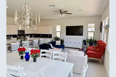 11050 E Utopia Avenue, Mesa, AZ 85212 - Photo 5