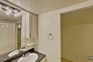 2747 N Greenfield Rd, Phoenix, AZ 85006 - Photo 11