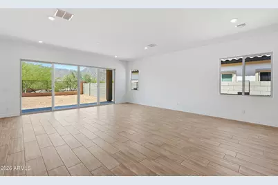 21520 W Meadowbrook Avenue, Buckeye, AZ 85396 - Photo 13