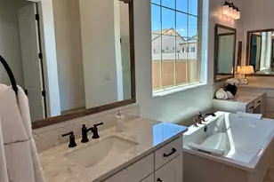 1071 E Peach Tree Dr, Chandler, AZ 85249 - Photo 13