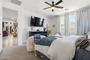 4564 W Gilbert Ln, San Tan Valley, AZ 85144 - Photo 11