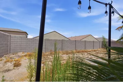 4564 W Gilbert Lane, San Tan Valley, AZ 85144 - Photo 21