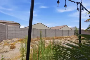 4564 W Gilbert Ln, San Tan Valley, AZ 85144 - Photo 21