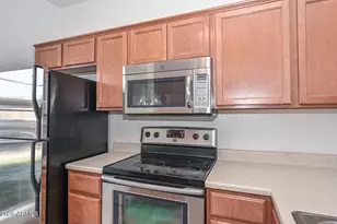 18837 N 34th Dr, Phoenix, AZ 85027 - Photo 7
