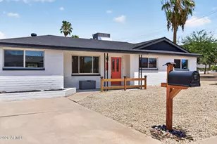 1142 E El Camino Dr, Phoenix, AZ 85020 - Photo 1