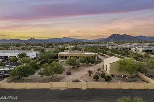 5643 E Rancho Tierra Dr, Cave Creek, AZ 85331 - Photo 63