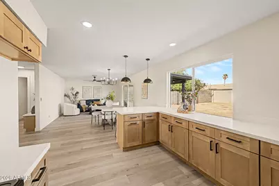 3911 N 87th Avenue, Phoenix, AZ 85037 - Photo 11