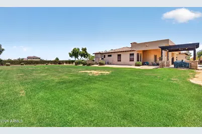 383 W Red Fern Road, San Tan Valley, AZ 85140 - Photo 13