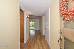 2318 N 57th Pl, Scottsdale, AZ 85257 - Photo 17