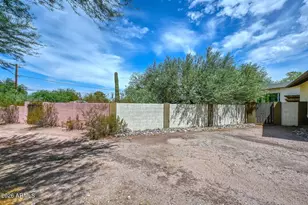 2318 N 57th Pl, Scottsdale, AZ 85257 - Photo 69