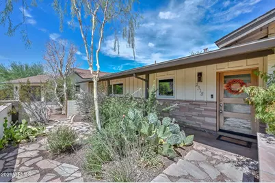2318 N 57th Place, Scottsdale, AZ 85257 - Photo 15