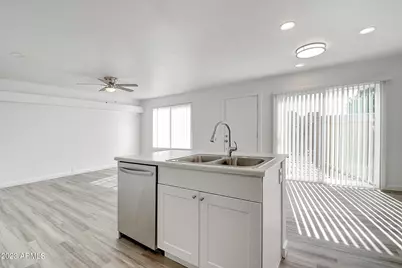 17031 E Calle Del Oro -- #Apt C, Fountain Hills, AZ 85268 - Photo 5