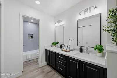 609 N Granite Street, Gilbert, AZ 85234 - Photo 17