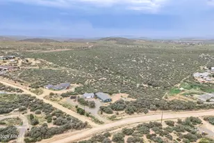 1075 N Ambassador Rd, Dewey, AZ 86327 - Photo 33