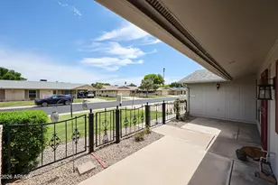 10641 W Saratoga Cir, Sun City, AZ 85351 - Photo 3
