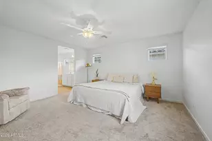 2212 N Shill Dr, Mesa, AZ 85201 - Photo 9