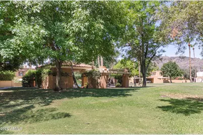 10415 N 9th Street #2, Phoenix, AZ 85020 - Photo 81