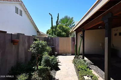 3642 E Renee Drive, Phoenix, AZ 85050 - Photo 37