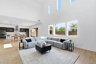 1928 E Villa Linda Dr, Phoenix, AZ 85024 - Photo 7