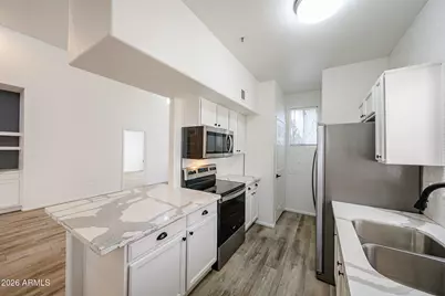 11333 N 92nd Street #1102, Scottsdale, AZ 85260 - Photo 7
