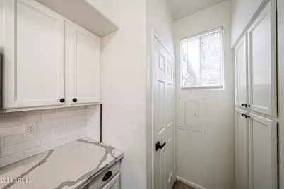 11333 N 92nd Street #1102, Scottsdale, AZ 85260 - Photo 9