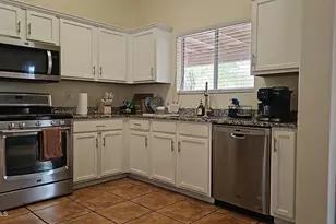 2174 W Roundwood Pl, Tucson, AZ 85745 - Photo 5