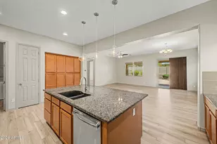 20516 W Carlton Mnr Manor, Buckeye, AZ 85396 - Photo 11