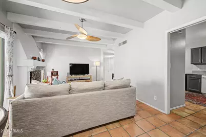 1622 E Borghese Place, Phoenix, AZ 85016 - Photo 7