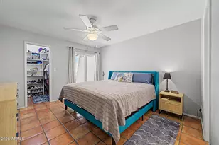 1622 E Borghese Pl, Phoenix, AZ 85016 - Photo 13