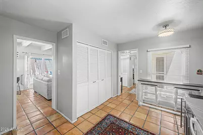 1622 E Borghese Place, Phoenix, AZ 85016 - Photo 9