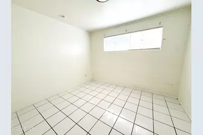 7007 S 8th Street, Phoenix, AZ 85042 - Photo 11