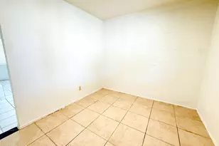 7007 S 8th St, Phoenix, AZ 85042 - Photo 5