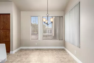 359 E Horseshoe Avenue, Gilbert, AZ 85296 - Photo 15