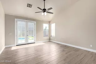 359 E Horseshoe Ave, Gilbert, AZ 85296 - Photo 17