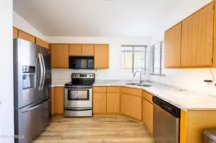 19202 N 115th Dr, Surprise, AZ 85378 - Photo 11