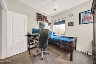 1916 E Fellars Dr, Phoenix, AZ 85022 - Photo 7