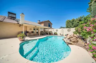 1916 E Fellars Dr, Phoenix, AZ 85022 - Photo 19