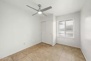2208 E Hearn Rd, Phoenix, AZ 85022 - Photo 17