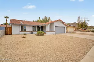 2208 E Hearn Rd, Phoenix, AZ 85022 - Photo 1