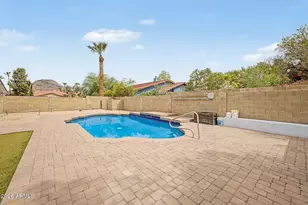 2208 E Hearn Rd, Phoenix, AZ 85022 - Photo 23
