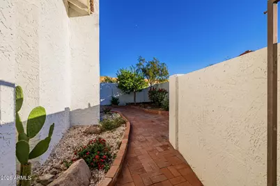 1875 E State Avenue, Phoenix, AZ 85020 - Photo 47