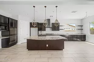 7563 W Electra Ln, Peoria, AZ 85383 - Photo 11