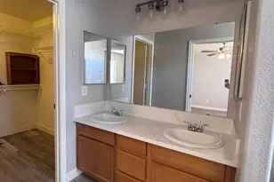 834 E Rossi Ct, San Tan Valley, AZ 85140 - Photo 7