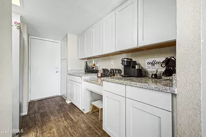 4709 W Eva Street, Glendale, AZ 85302 - Photo 15