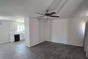 203 W Mission Ln, Phoenix, AZ 85021 - Photo 13