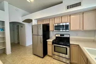 547 W Bluefield Ave, Phoenix, AZ 85023 - Photo 5