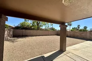 547 W Bluefield Ave, Phoenix, AZ 85023 - Photo 15